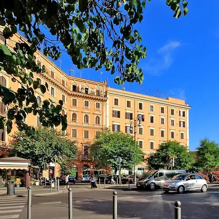 Aureliano روما